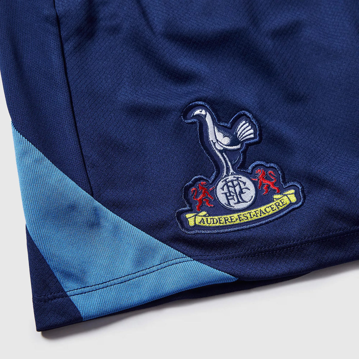 Shorts Nike Tottenham 2025/26 Strike na TSN Sports