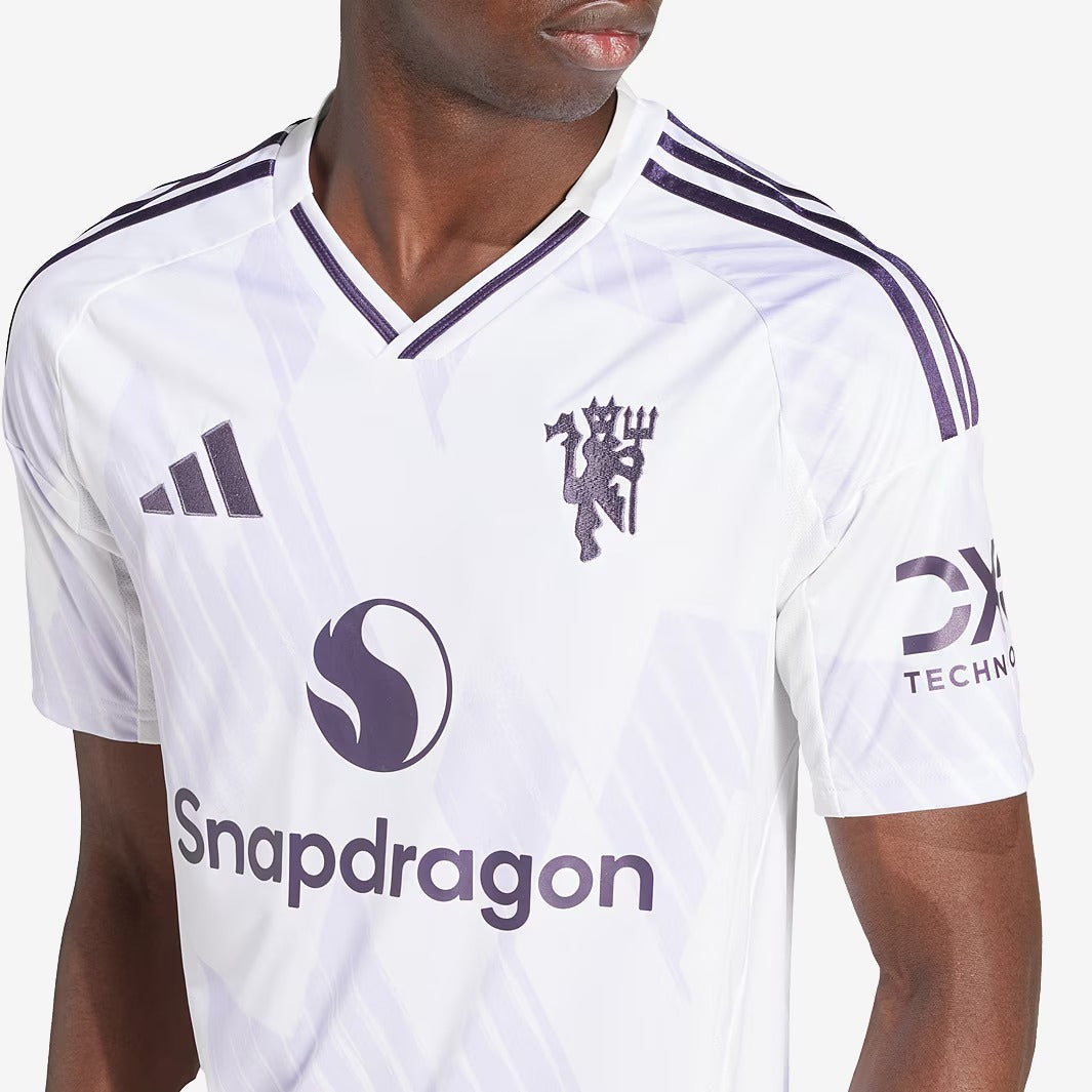Camisa adidas Manchester United 2025/26 II Torcedor na TSN Sports