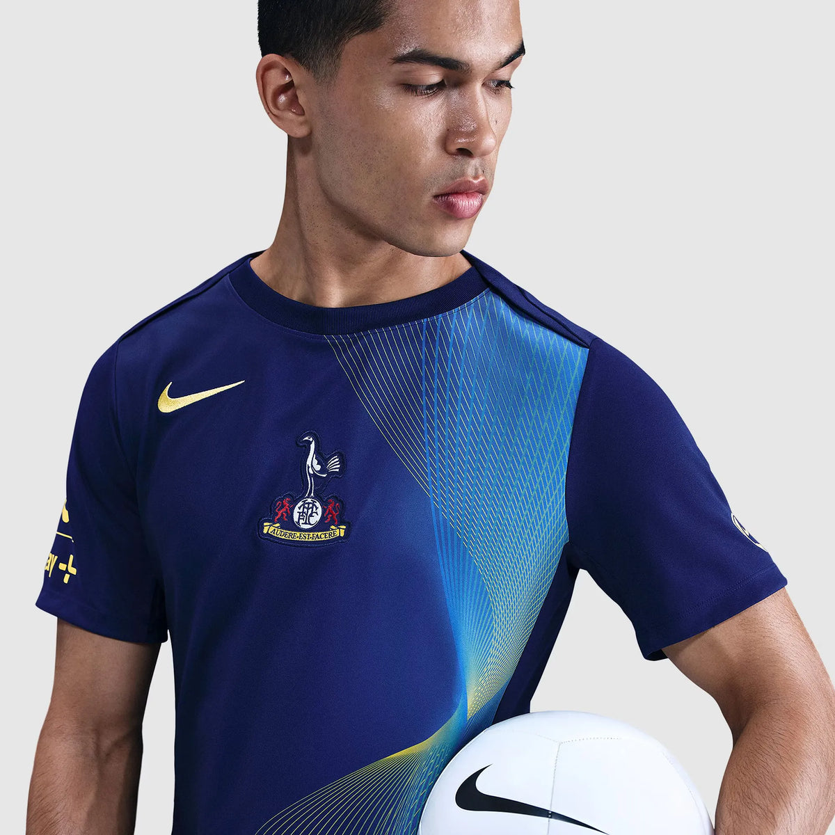 Camisa Nike Tottenham 2025/26 Treino na TSN Sports