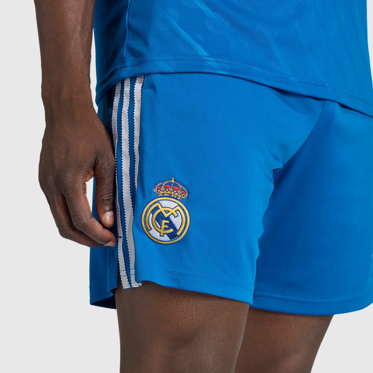 Shorts Adidas Real Madrid 2025/26 III na TSN Sports