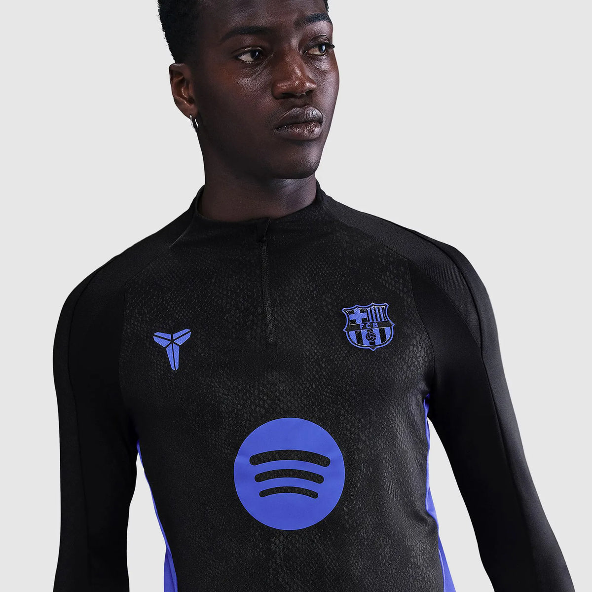 Jaqueta Nike Barcelona 2025/26 Mamba Treino na TSN Sports