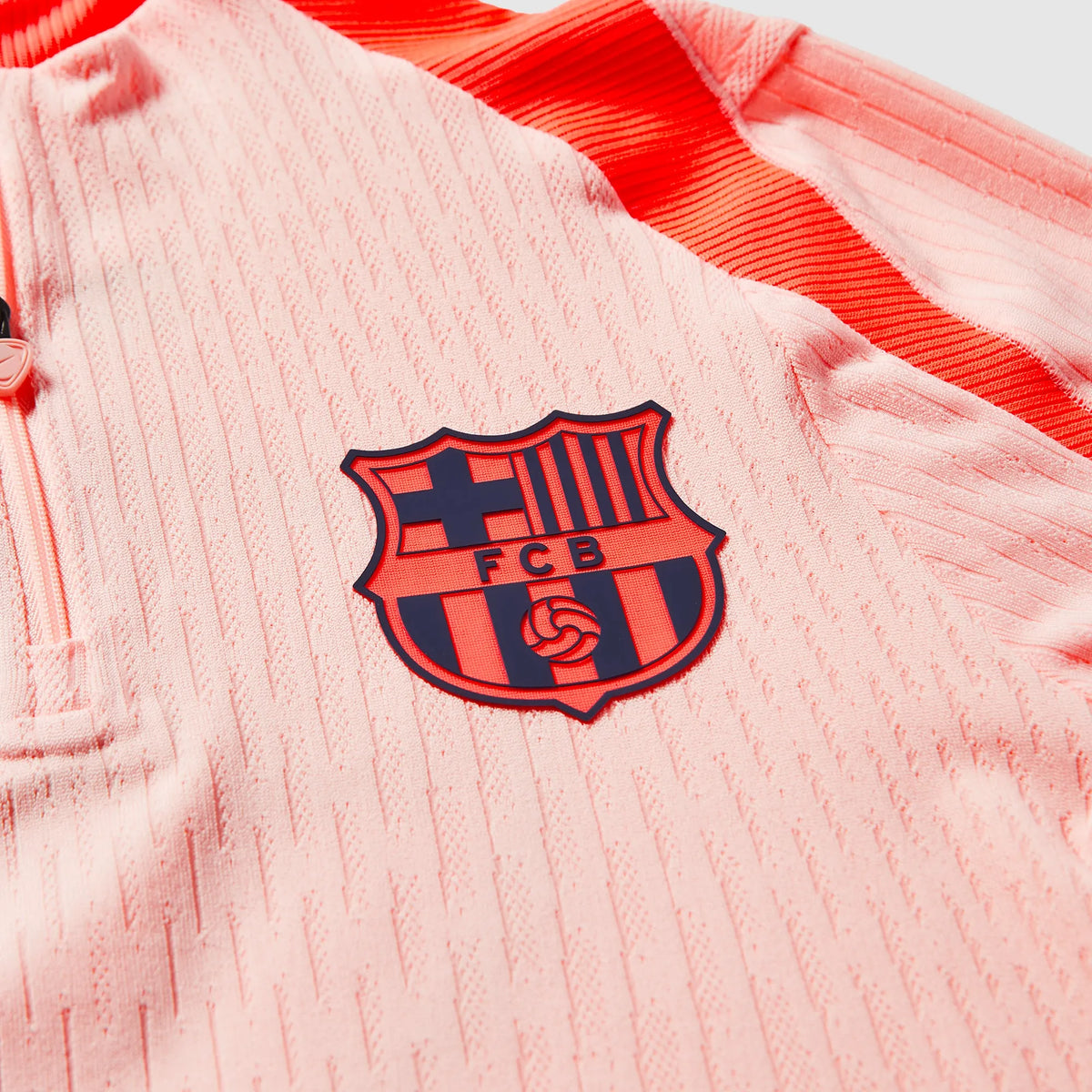 Jaqueta Nike Barcelona 2025/26 Strike Jogador na TSN Sports