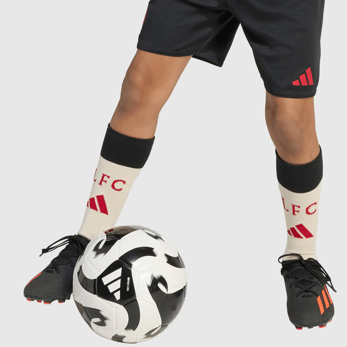 Conjunto Infantil adidas Liverpool 2025/26 II na TSN Sports