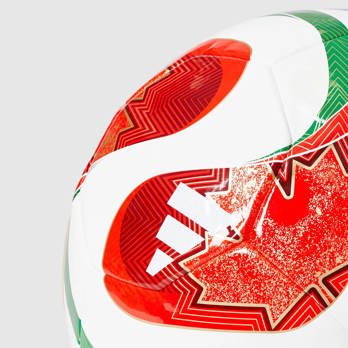 Bola Adidas Trionda Pro na TSN Sports