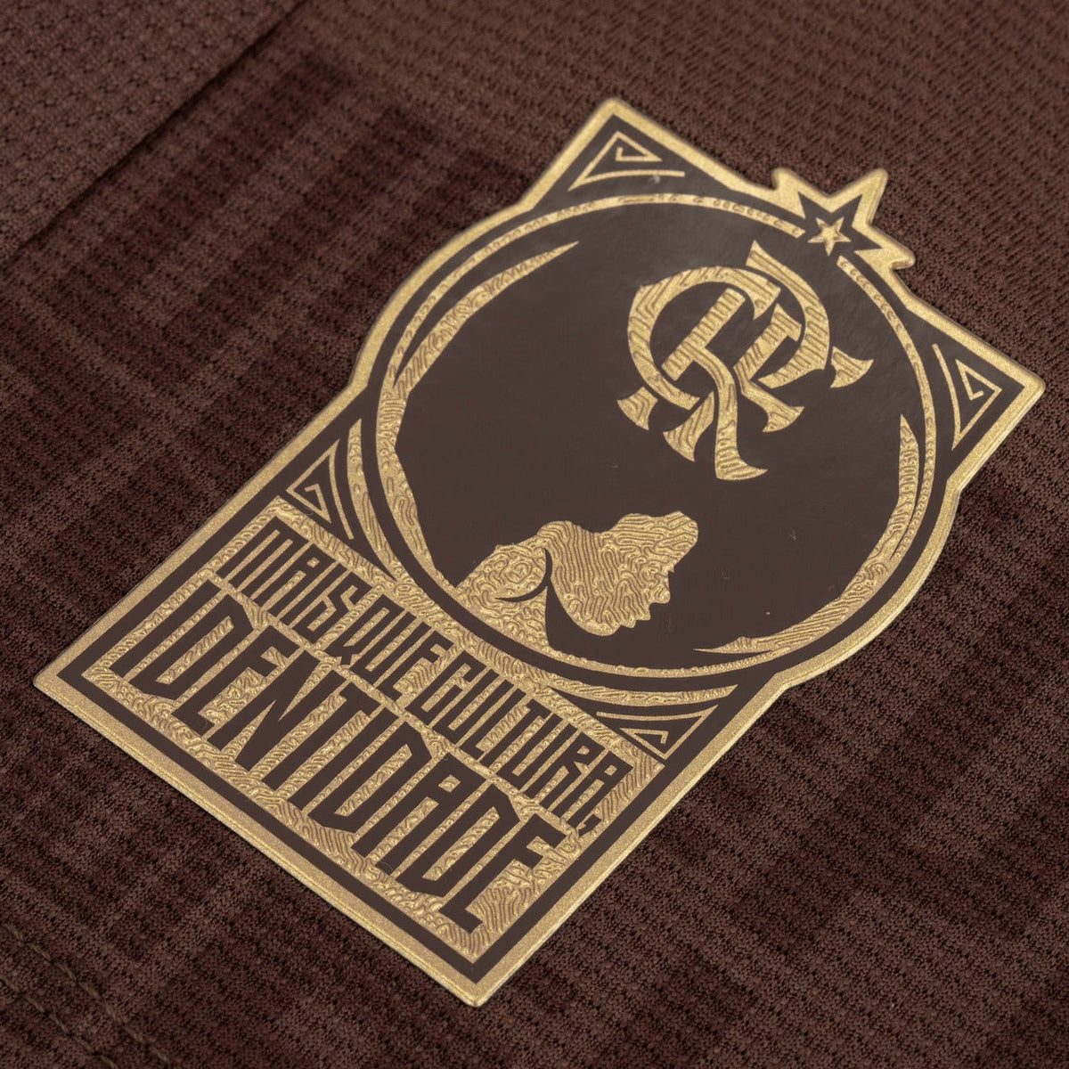 Camisa Flamengo Identidade 24/25 - Masculino, detalhe do escudo
