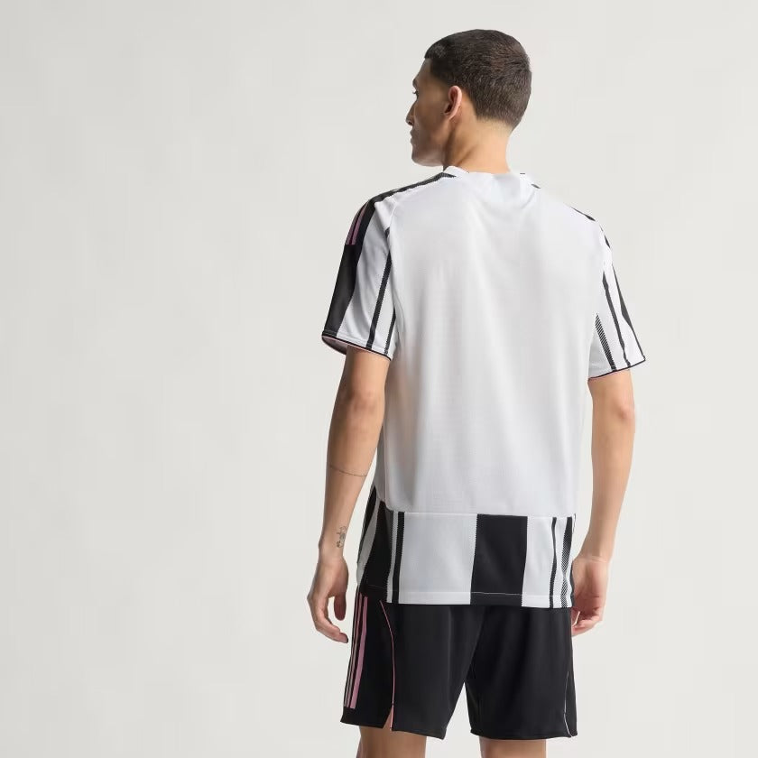 Camisa adidas Juventus FC 2025/26 I Jogador na TSN Sports