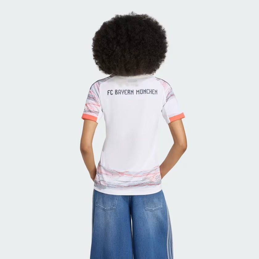 Camisa Feminina adidas Bayern de Munique 2025/26 II na TSN Sports