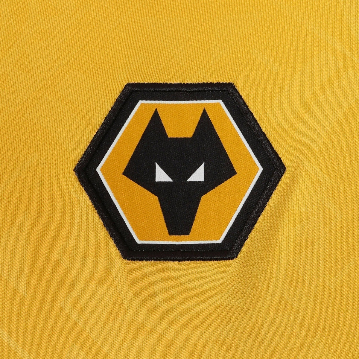 Camisa Wolves 2025/26 I, detalhe da gola