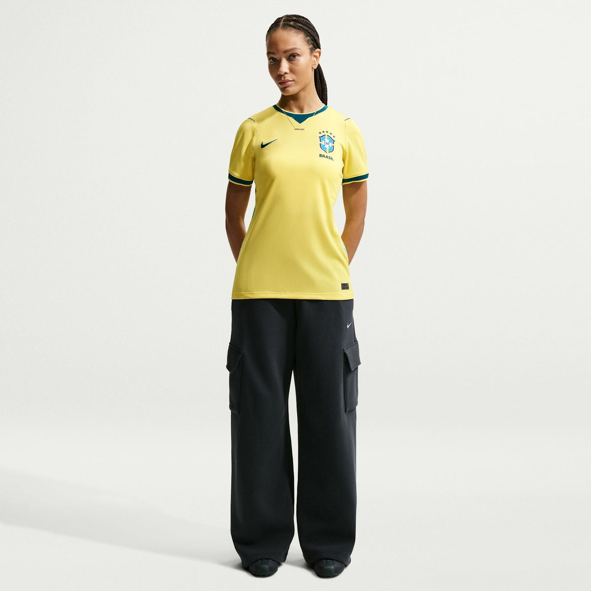 Camisa Feminina Seleção Brasileira 2026/27 I, detalhe do escudo
