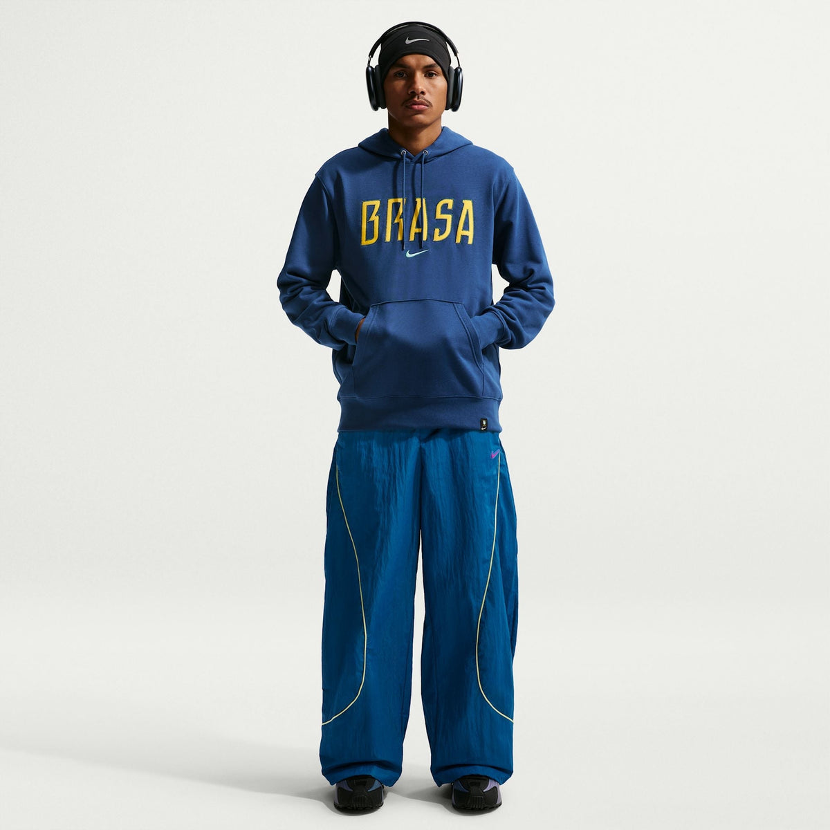 Moletom Brasil Fleece Masculino, detalhe do escudo