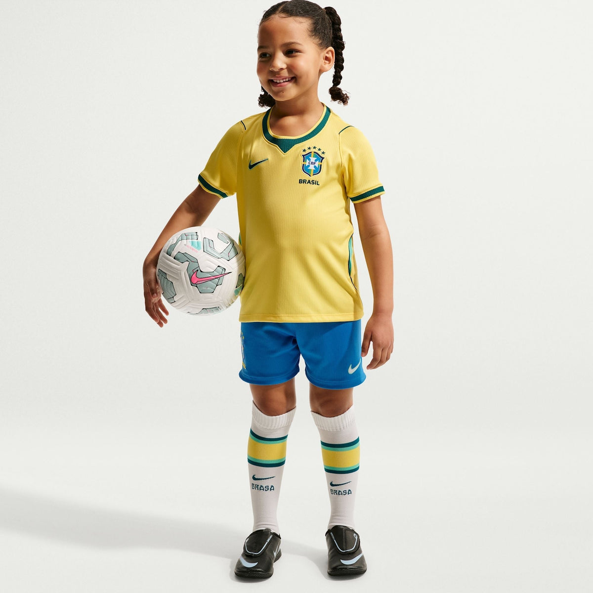 Conjunto Infantil Seleção Brasileira 2026/27 I na TSN Sports