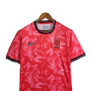 Camisa Seleção Coreia do Sul I 24/25 - Torcedor  Masculina - Vermelha com detalhes em azul e preto