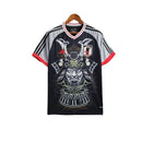 Camisa Japão Edição especial 24/25 - Torcedor  Masculina - Preta e cinza com detalhes em branco e vermelho