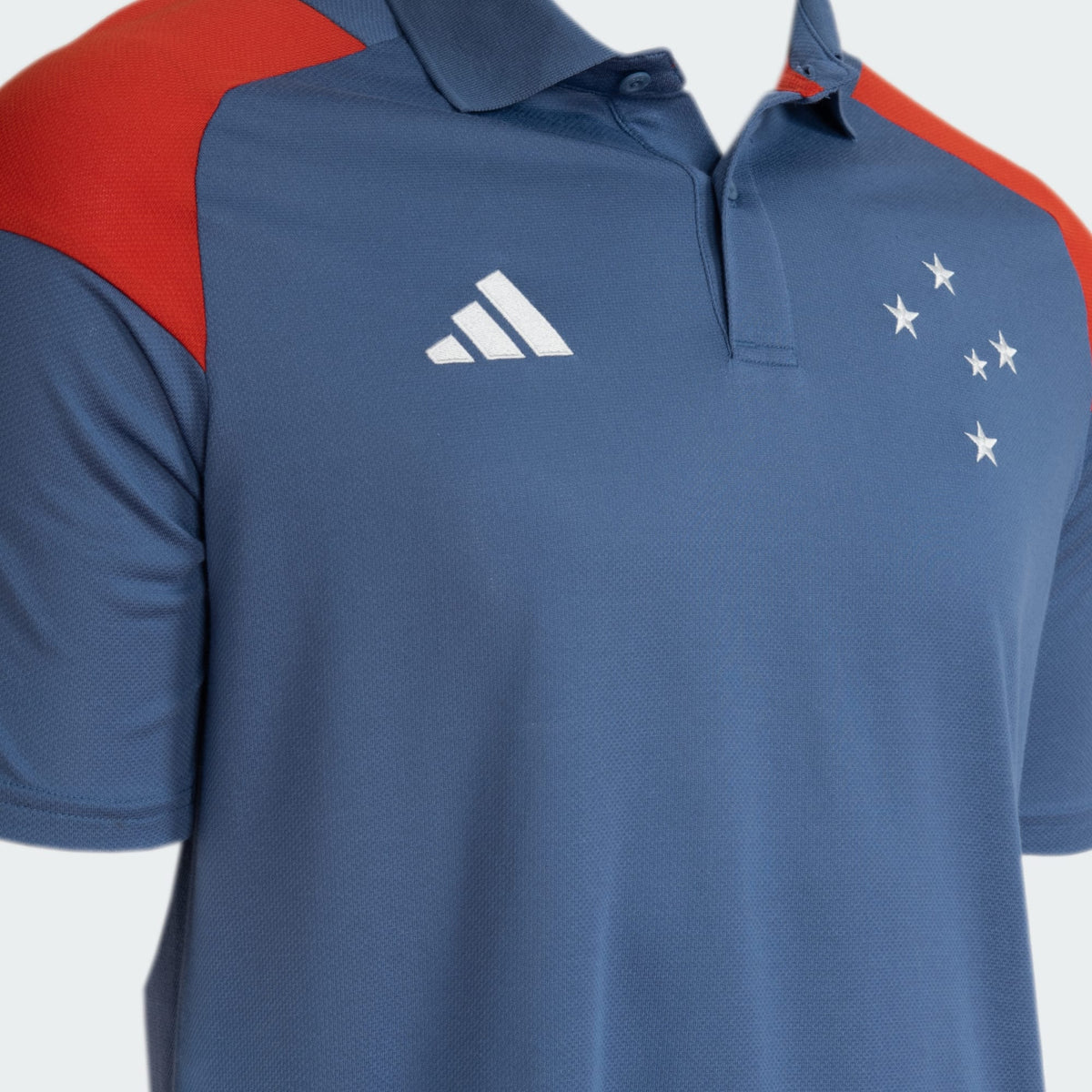 Camisa Comissão Técnica Cruzeiro 2027/26, vista de frente