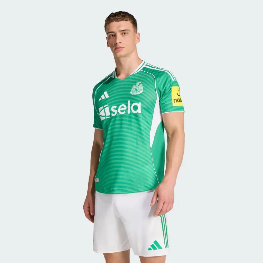 Camisa adidas Newcastle United FC 2025/26 II Jogador na TSN Sports