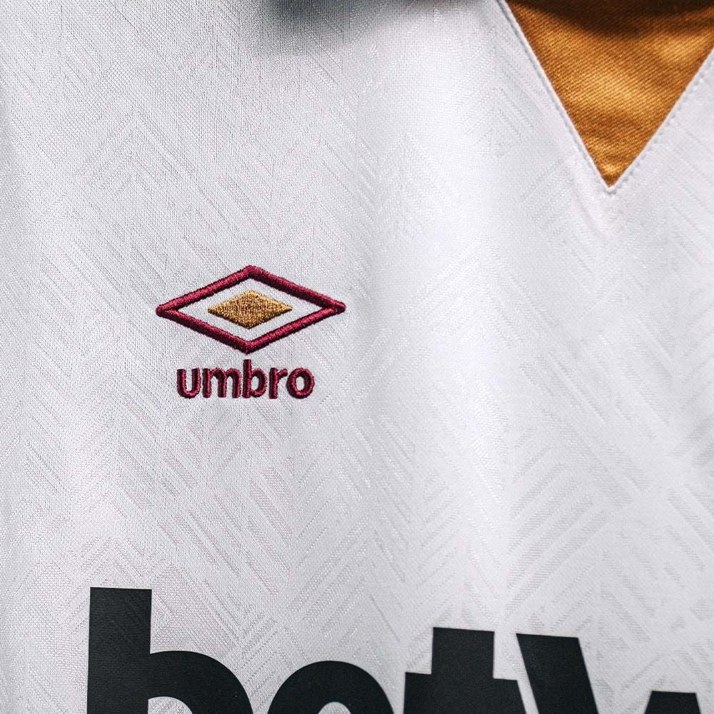 Camisa West Ham 2024/25 III Torcedor, vista de frente